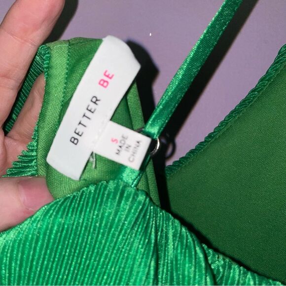 Better Be S Mini Dress Kelly Green Tiered Lettuce Cocktail Sundress - Picture 2 of 7